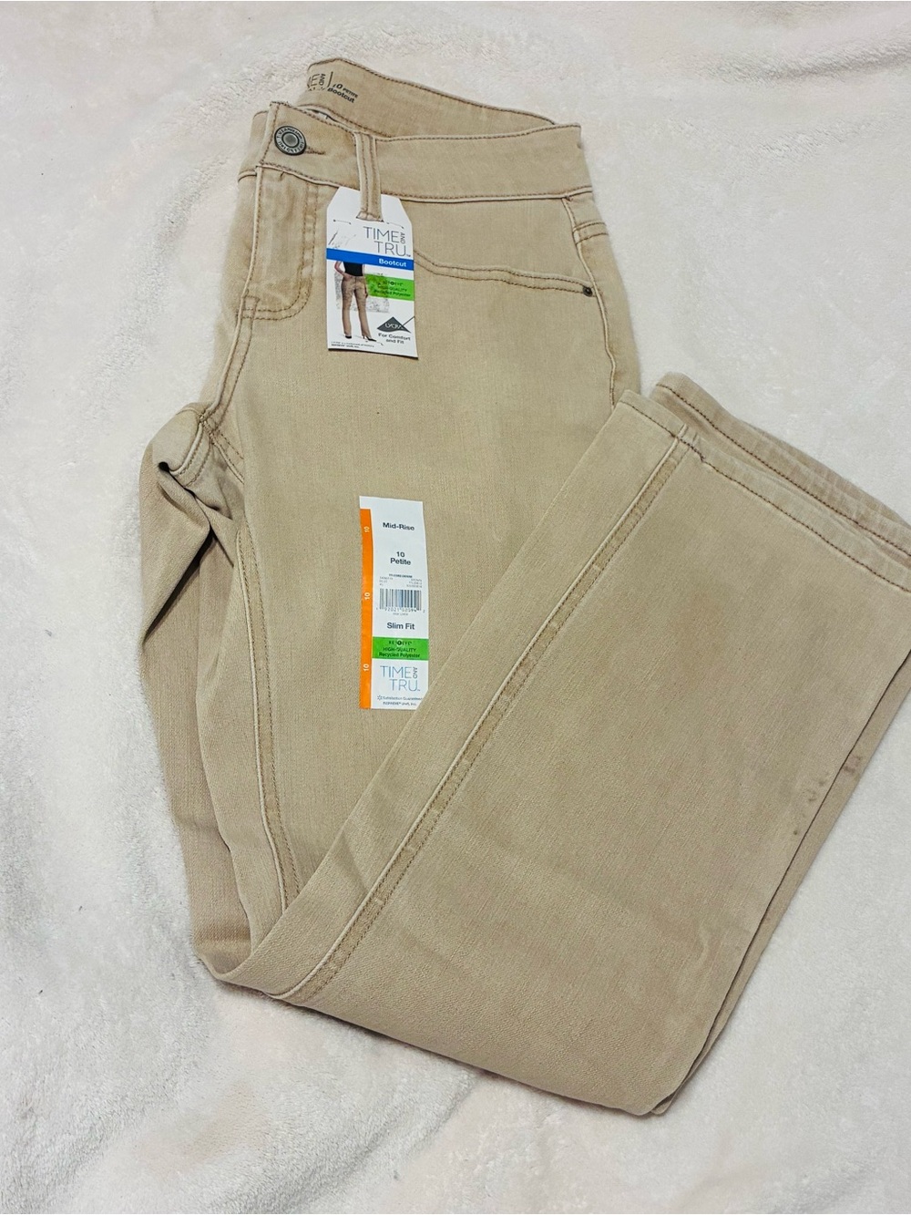 NWT Time and Tru Women’s Petite Beige Mid Rise Bootcut Stretch Denim Size 10